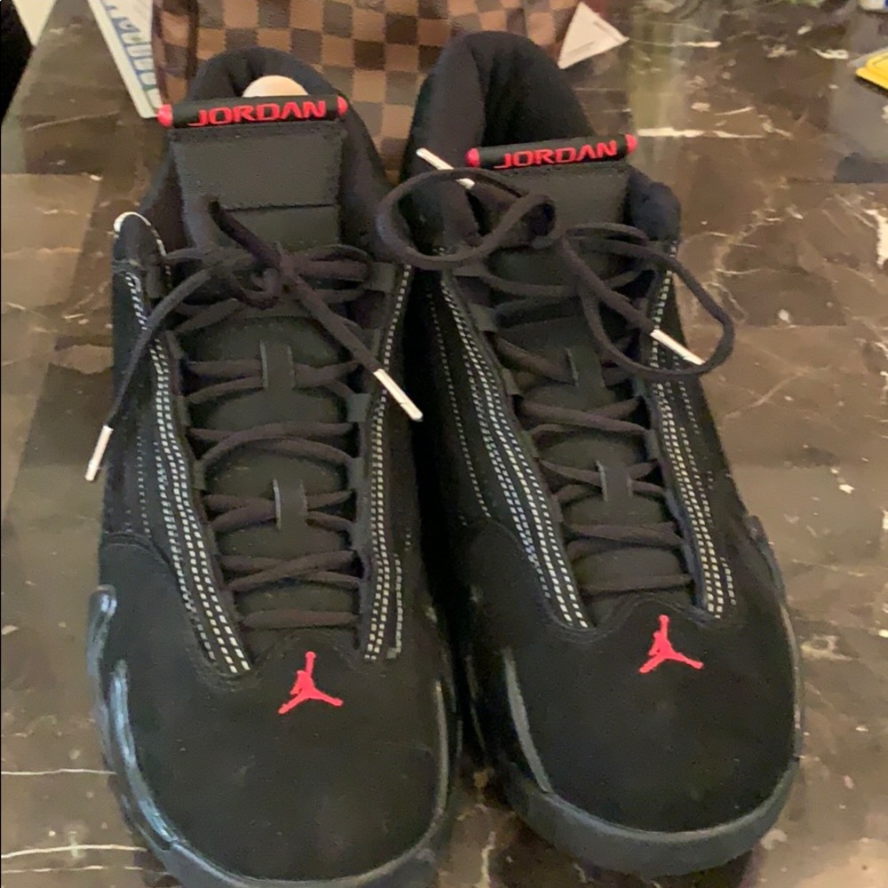 Brand New Jordan Count Down Pack 13s